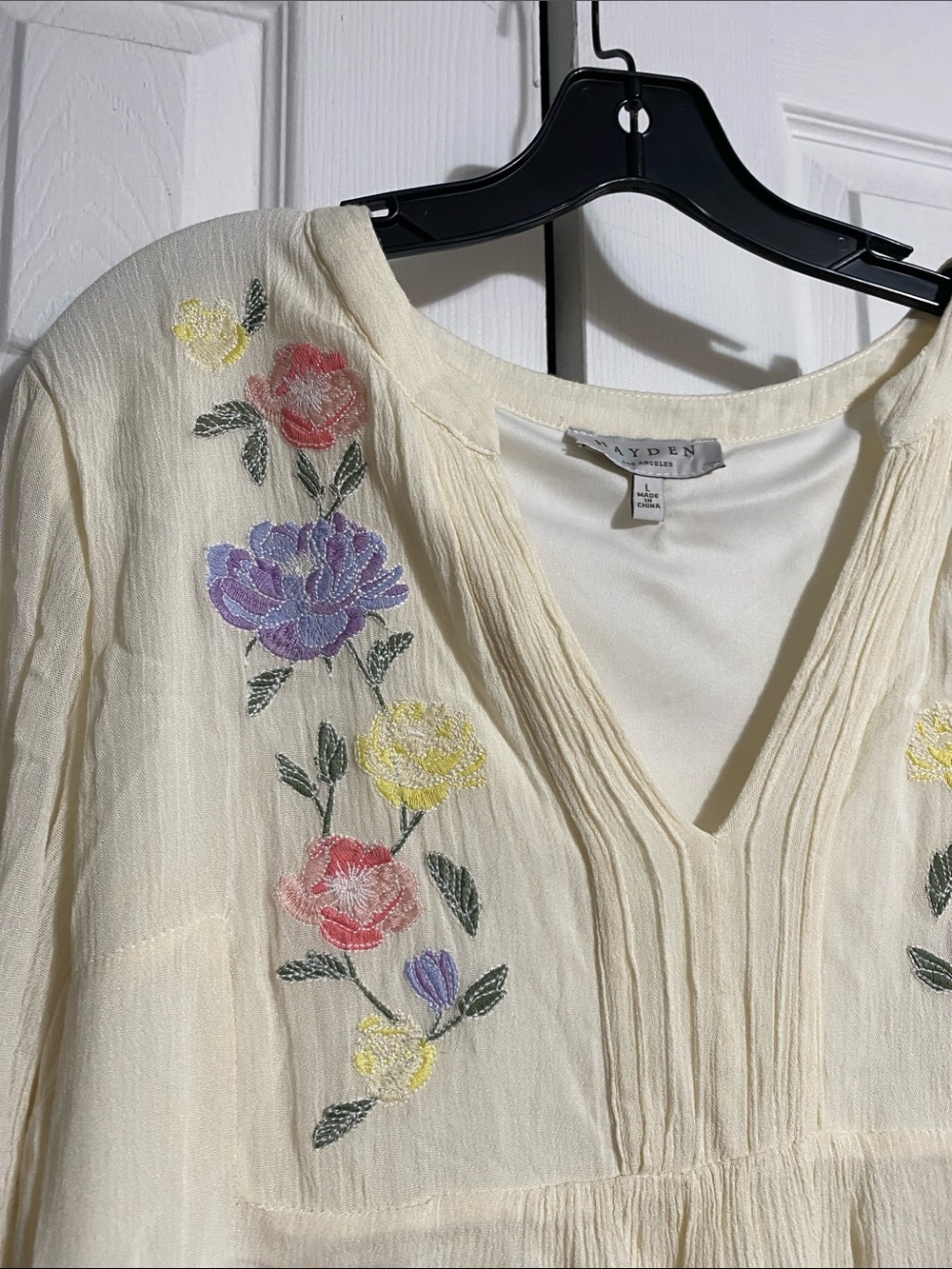 Hayden cream floral gauze lined dress size LARGE - Picture 3 of 15